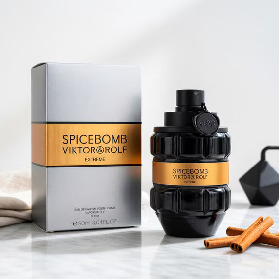 Spicebomb Extreme Eau de Parfum for Men by Viktor & Rolf 90 ml